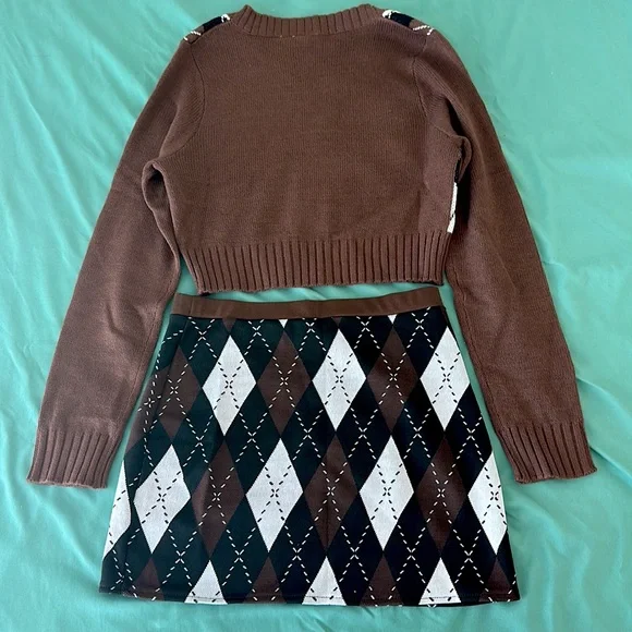Forever 21 Skirt and Sweater Set - Brown/Black/White, S - Picture 2 of 4